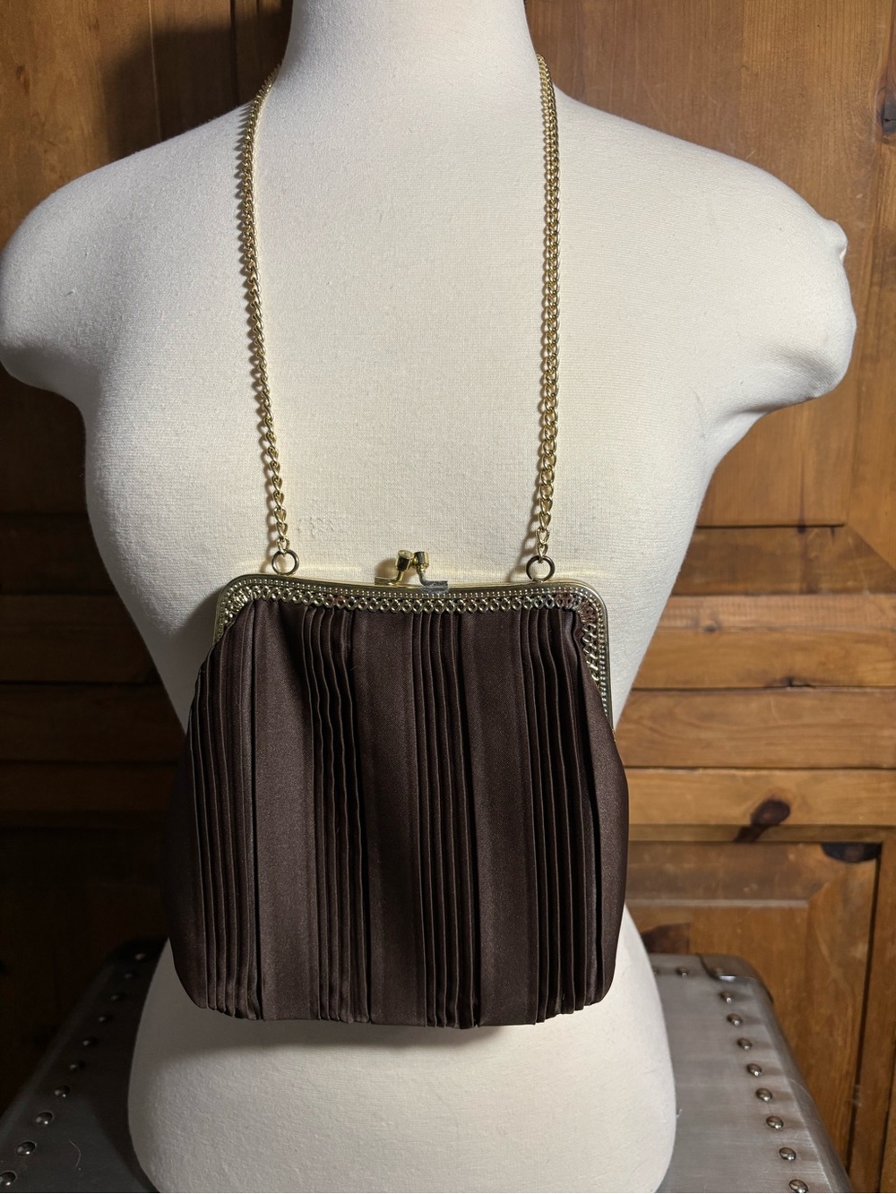 Vintage Brown Pleated Chain Shoulder Bag